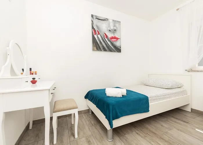 Dalija Apartman Makarska
